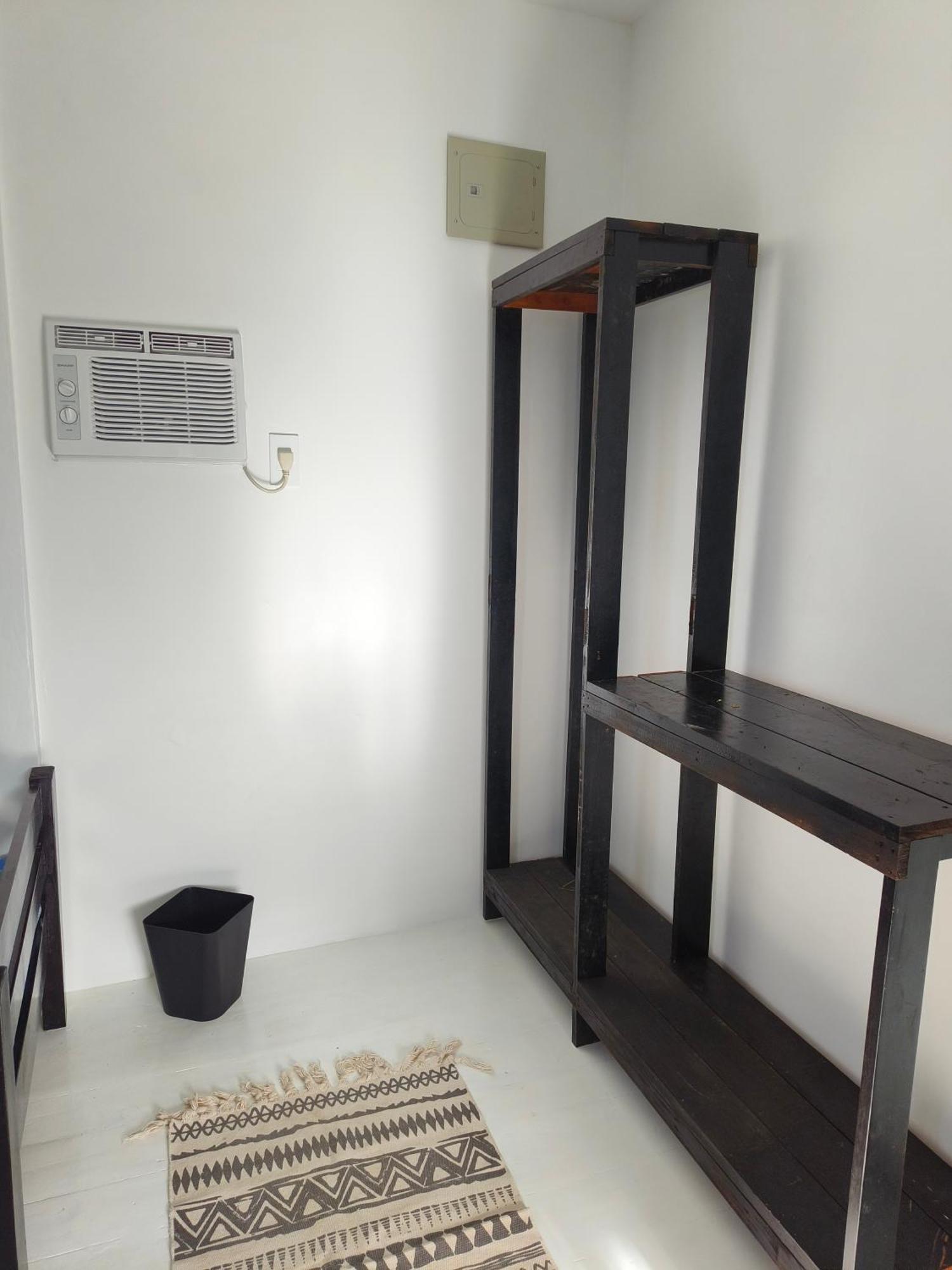 Cliff Garden Hostel Siquijor Room photo